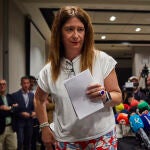 La exmilitante socialista Leire Díez, comparece desde el Hotel Novotel de Madrid, donde convocó a la prensa después de haberse reunido en Ferraz con el jefe de los servicios jurídicos del PSOE y haberse dado de baja como afiliada del PSOE.