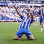 Fútbol.- CORR. El Espanyol ficha al delantero Roberto Fernández hasta 2031 tras su cesión