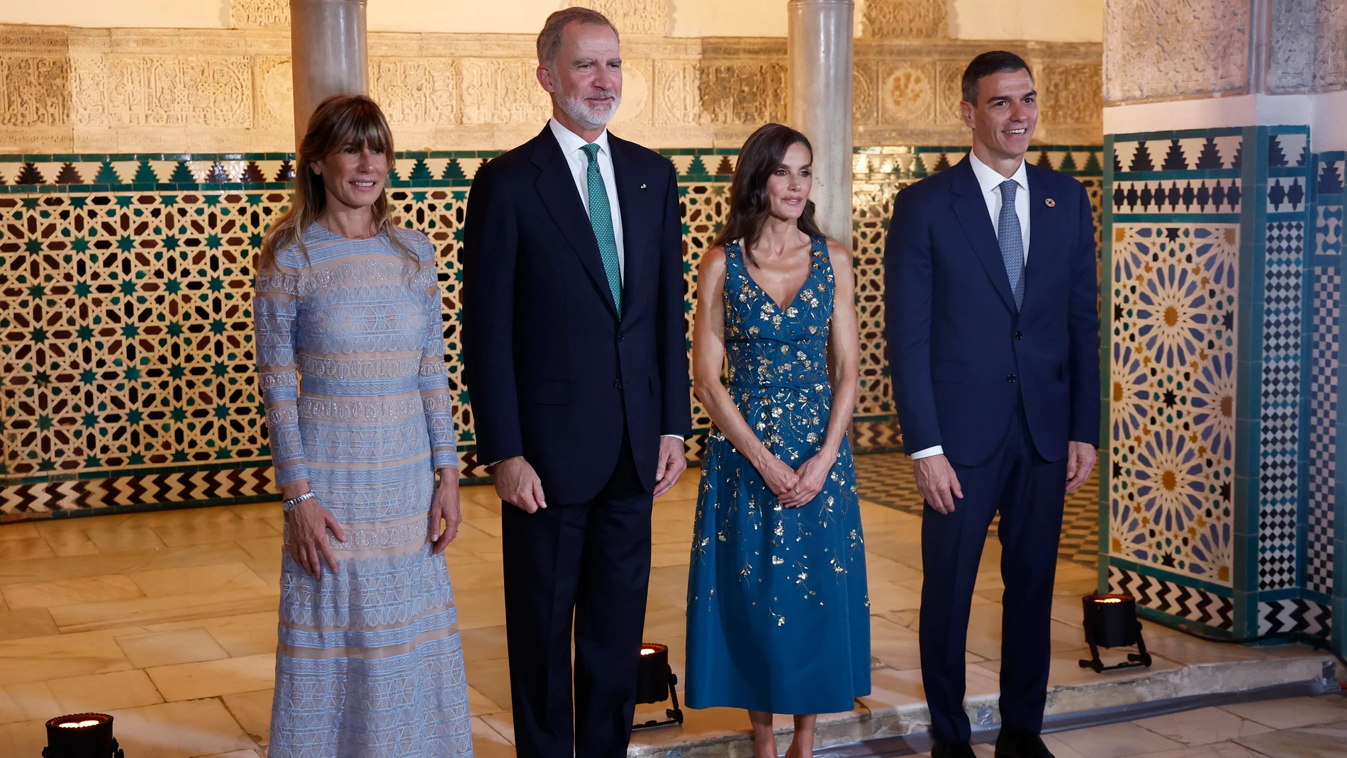 Begoña Gómez y Pedro Sánchez con los Reyes Felipe y Letizia en la cena de gala de la ONU.