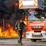 INCENDIO EN NAVE INDUSTRIAL