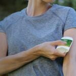 No esperes a los primeros picotazos: este stick evita que los mosquitos se te acerquen