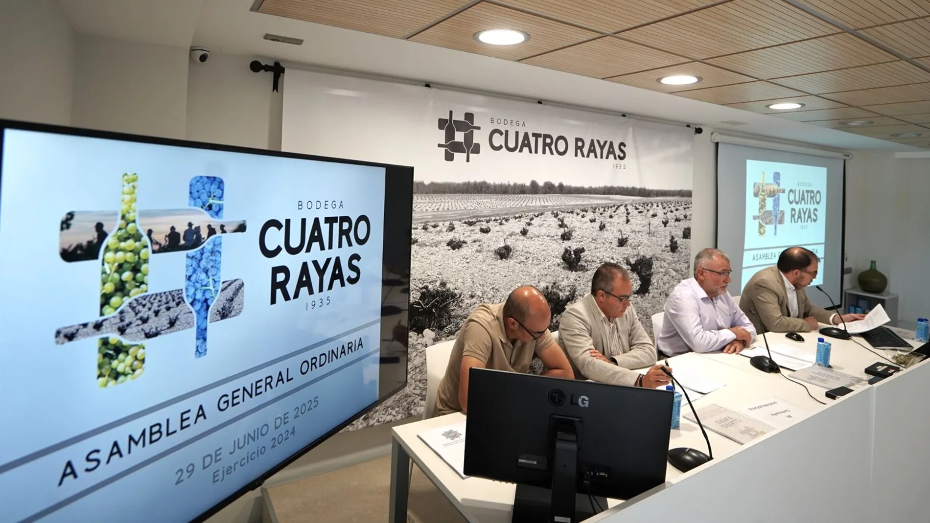 Asamblea anual de Cuatro Rayas