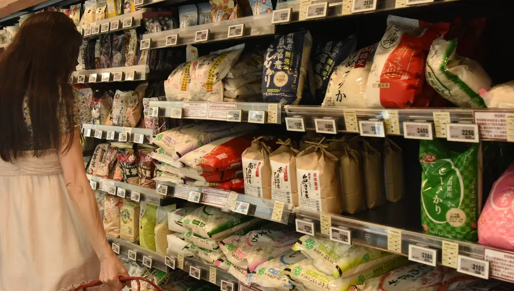 EEUU/Japón.- Trump amenaza a Japón con mayores aranceles por no comprar el arroz estadounidense