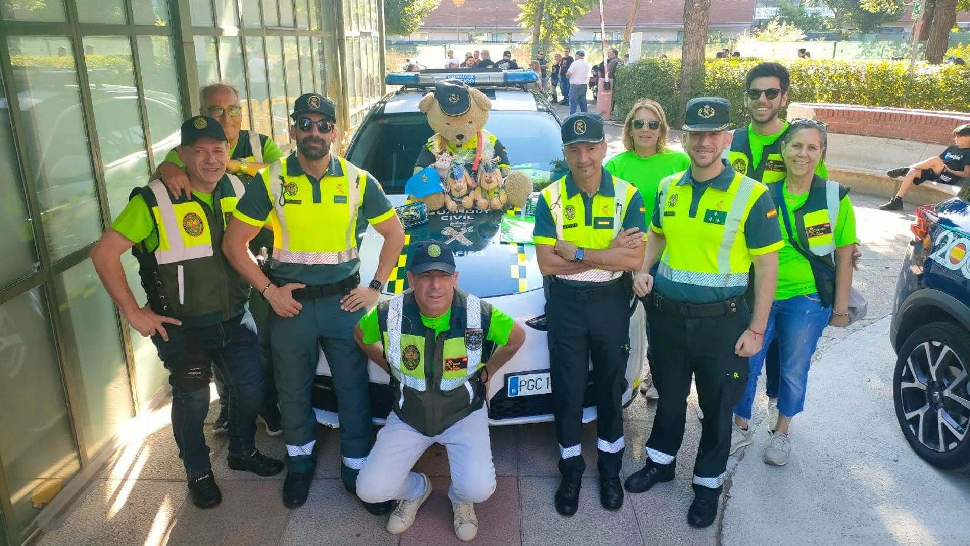 Los Cuerpos más solidarios con los más pequeños de los hospitales