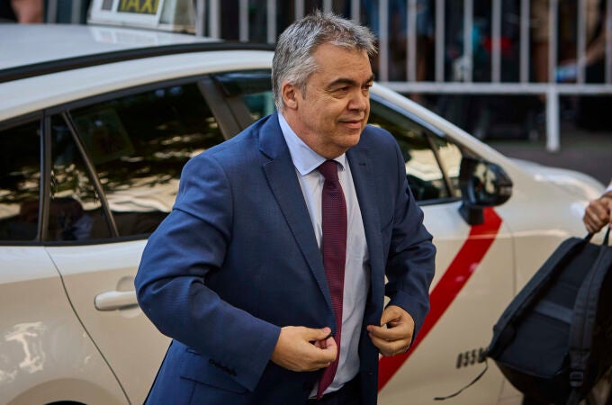 El exsecretario de organización del PSOE, Santos Cerdán , a su llegada al Tribunal Supremo en Madrid, este lun