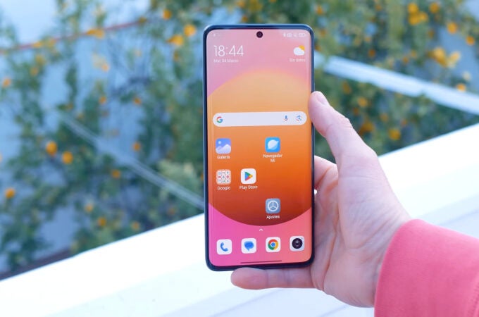 El Redmi Note 14 Pro 5G tiene una pantalla de 6,67 pulgadas