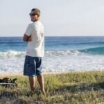 Estilo californiano por menos de 13 euros: así es la camiseta Billabong que está al 50% de descuento