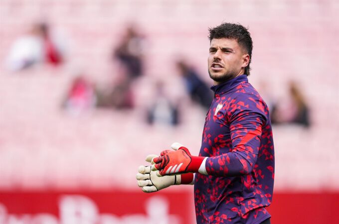 Fútbol.- El portero Álvaro Fernández renueva con el Sevilla FC hasta 2027