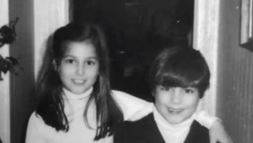 Story compartido por Paloma Cuevas con su hermano