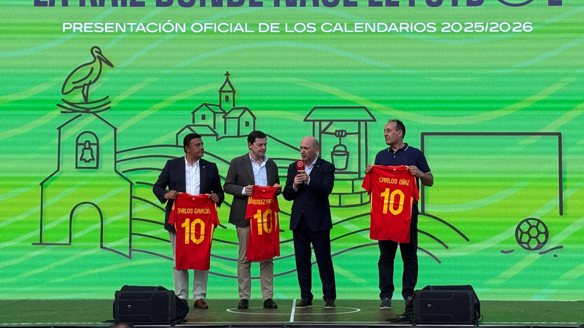 Fernández Mañueco junto a Carlos García en el acto celebrado en Ávila