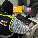 La Policía atribuye a los dos detenidos en Las Palmas un delito de ciberterrorismo por vender datos de políticos