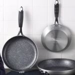 Las sartenes que desafían a Tefal y usan los mejores cocineros: 3 tamaños, acero inoxidable y precio de escándalo