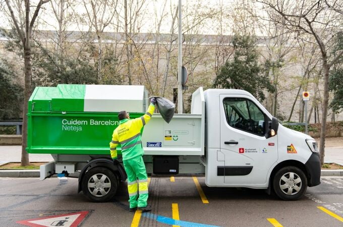 Trabajador de la empresa de limpieza en Barcelona