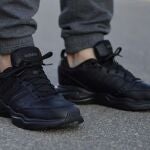 Rebajón en adidas: las Strutter para hombre bajan a precio mínimo y ya son las más vendidas