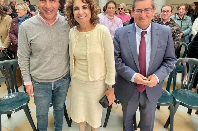 Nazario Montes, María Jesús Montero y José Entrena, en una imagen de archivo