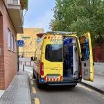 El herido de Torre Pacheco (Murcia) fue trasladado en ambulancia 