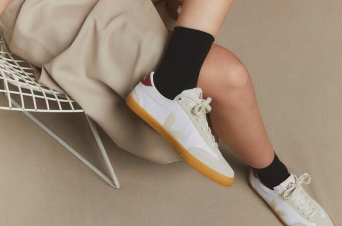 Cómo una marca de zapatillas se convirtió en un símbolo mundial sin gastar ni un solo céntimo en publicidad