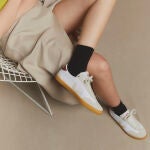 Cómo una marca de zapatillas se convirtió en un símbolo mundial sin gastar ni un solo céntimo en publicidad
