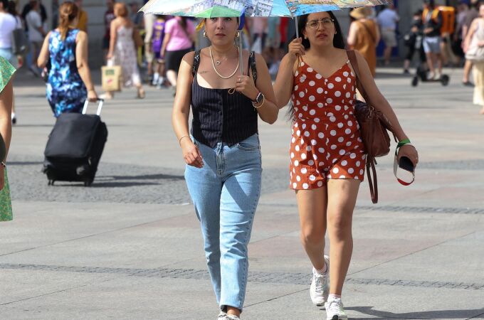 MURCIA.-Un total de 37 provincias estarán mañana en aviso por tormentas y calor, con cinco CCAA en nivel naranja