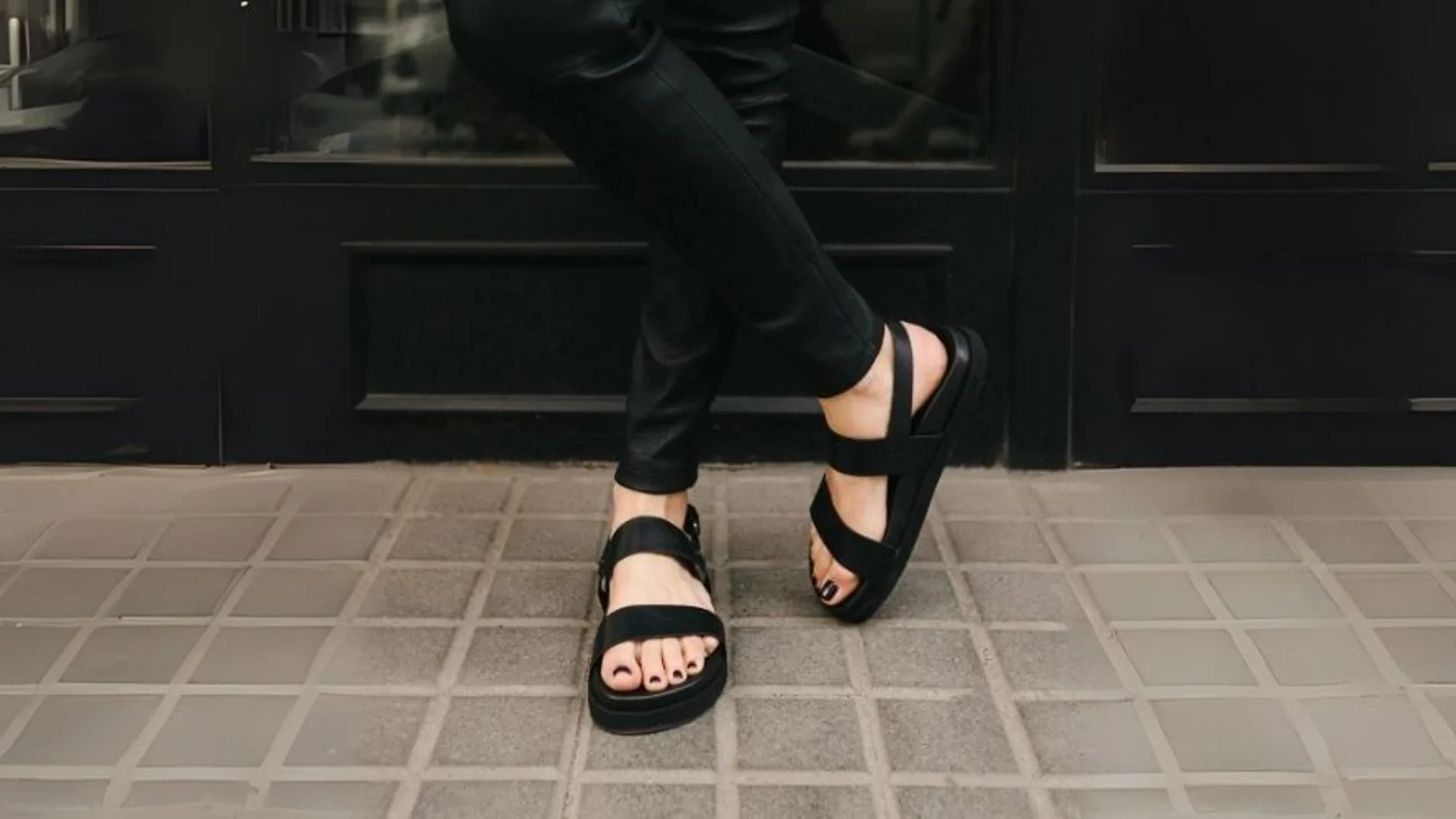 Baya Lined Clogs