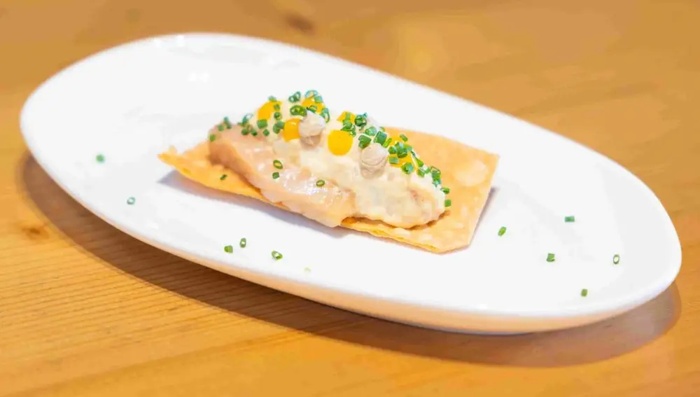 Tapa “Bonito, millo e langostino”.