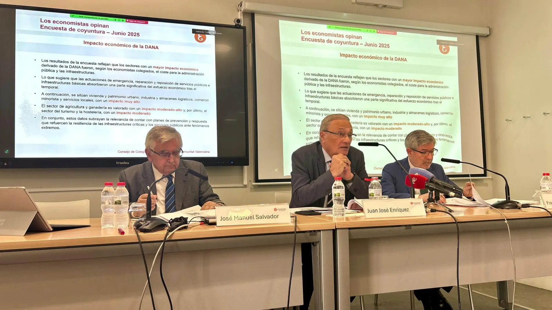 Los economistas de la Comunitat lamentan la "catástrofica" coordinación entre el Gobierno y la Generalitat por la dana