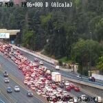 MADRID.-Sucesos.- Dos heridos en un aparatoso accidente en la M-30 (Madrid) tras volcar un camión y chocar con un autobús
