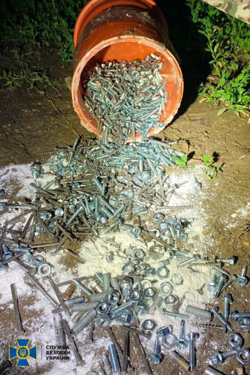 Explosivos caseros intervenidos por el SBU