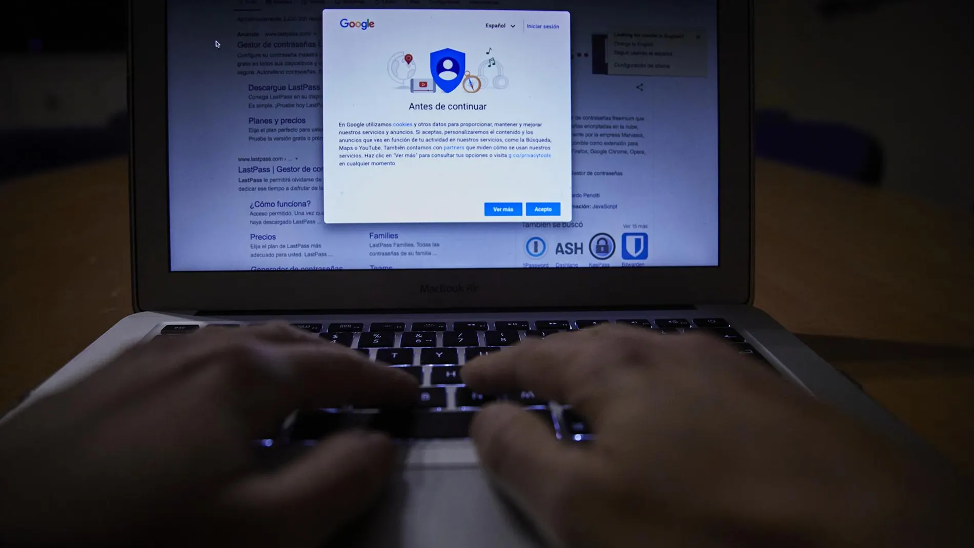 Desarticulada una organización criminal que extorsionaba clientes de páginas web de contactos