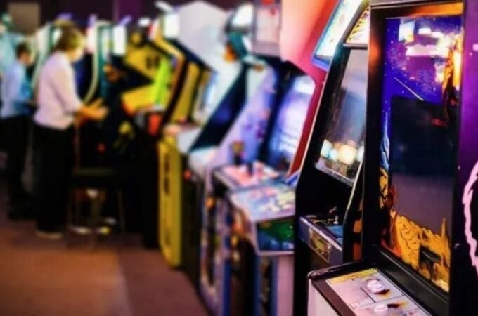 Adiós aburrimiento: este mini arcade convierte tu casa en un arcade por 14 euros
