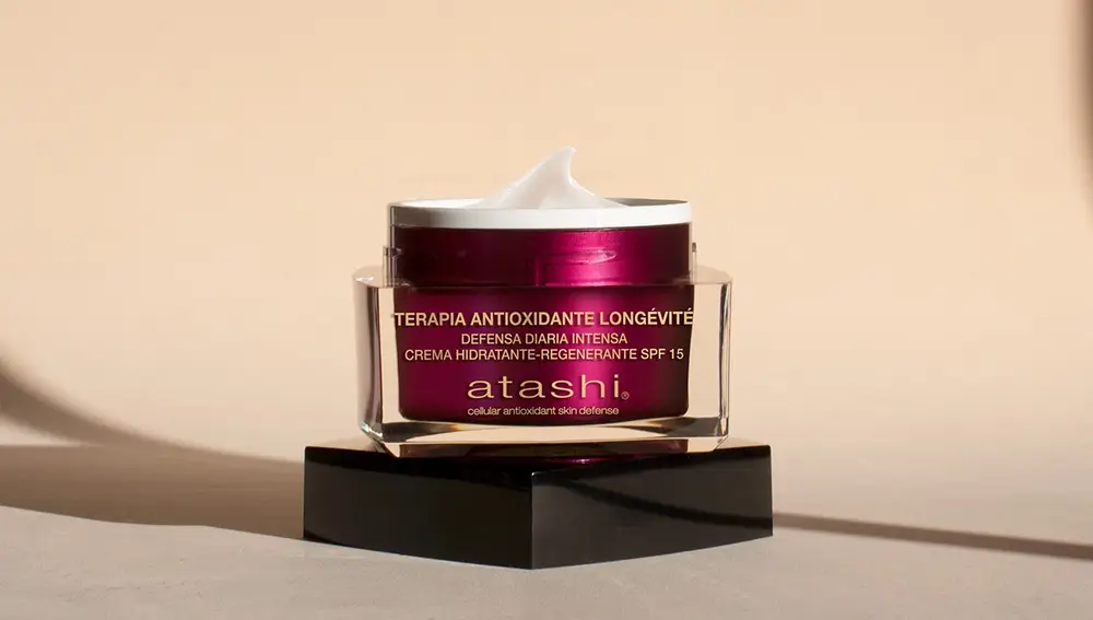 Crema Hidratante-Regenerante SPF15