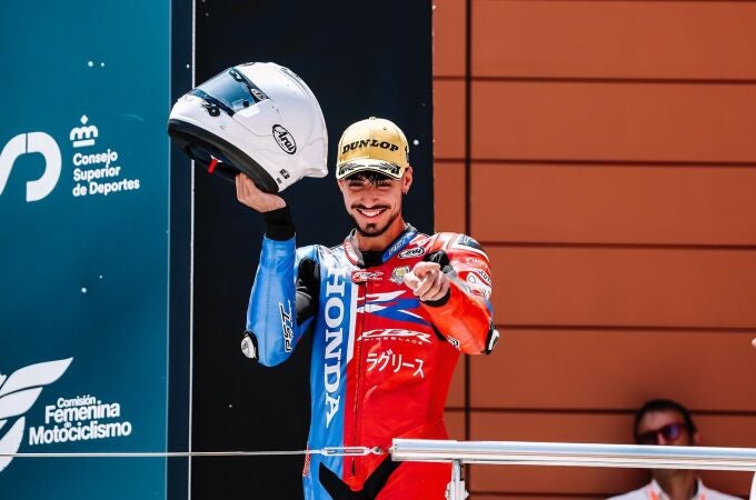 Muere el piloto de motociclismo Borja Gómez compitiendo en Francia