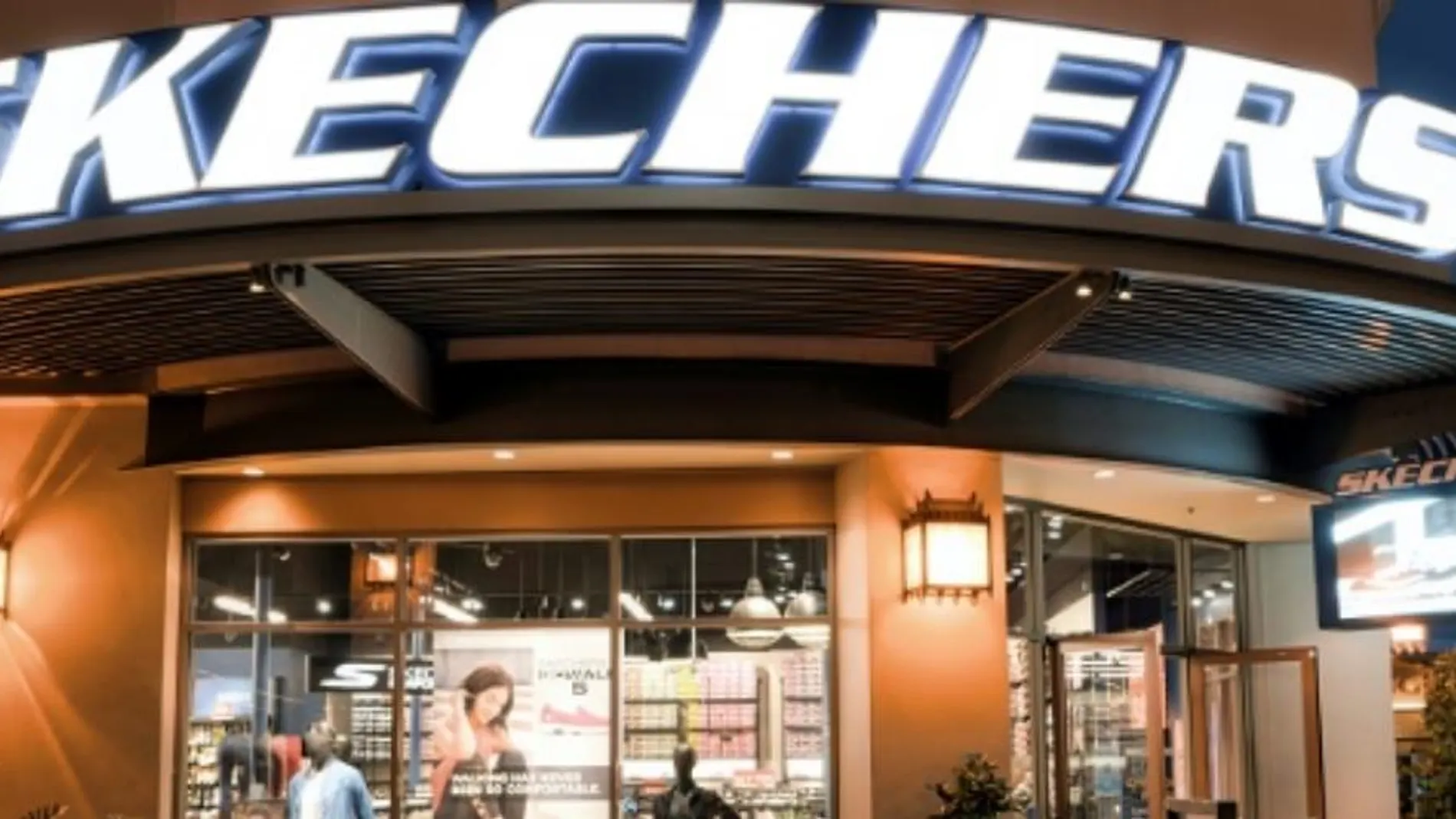 Skechers