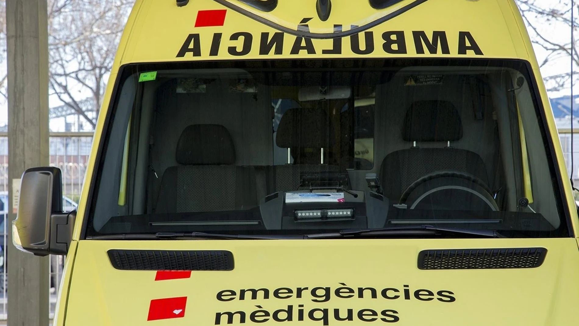 Sucesos.- Un autobús atropella a dos personas en la Gran Via de Barcelona