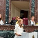 La consejera de Empresa, Empleo y Economía Social, Marisa López Aragón, interviene en la Asamblea Regional