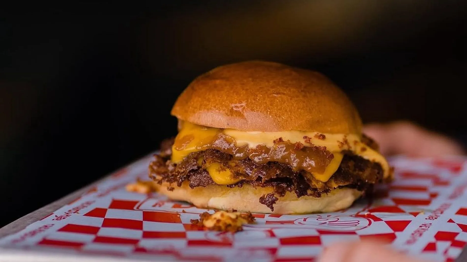 La verdadera hamburguesa smash americana de Cantabria