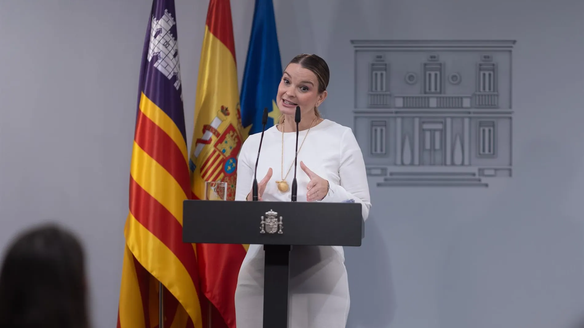 Prohens acusa a Sánchez de "reírse" de Baleares y avanza que "no acogerá" a más menores migrantes por falta capacidad