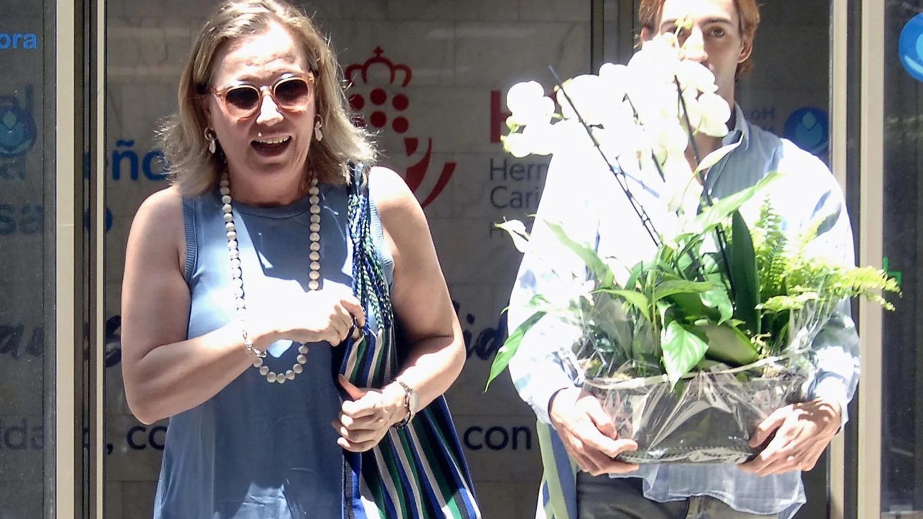 La hermana de Martínez-Almeida revela cómo está Teresa Urquijo tras dar a luz, y cómo es el pequeño Lucas