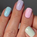10 diseños de uñas con los colores más bonitos que arrasarán este verano