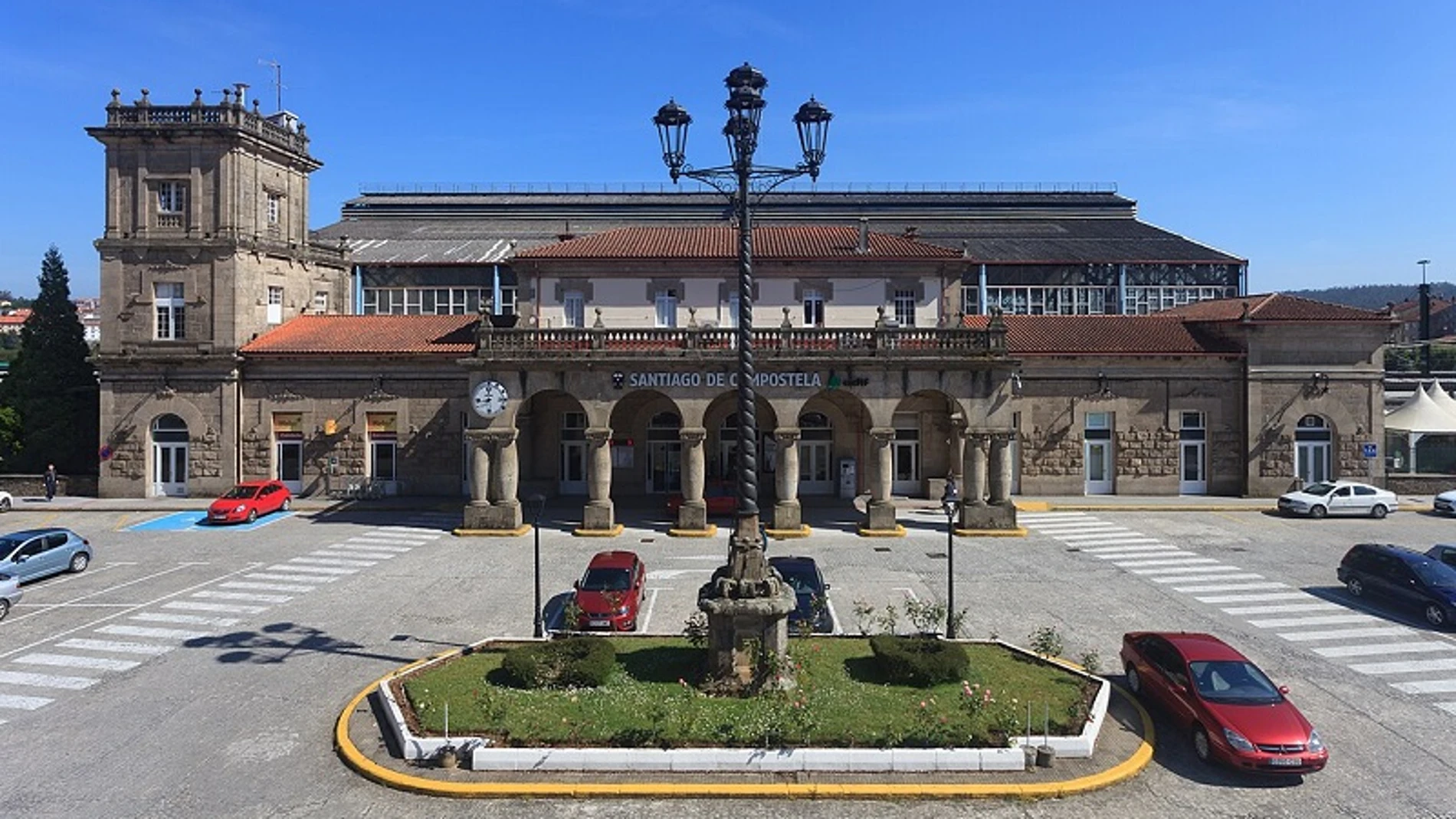 La farola en la estación antes de que comenzasen las obras de la nueva infraestructura.