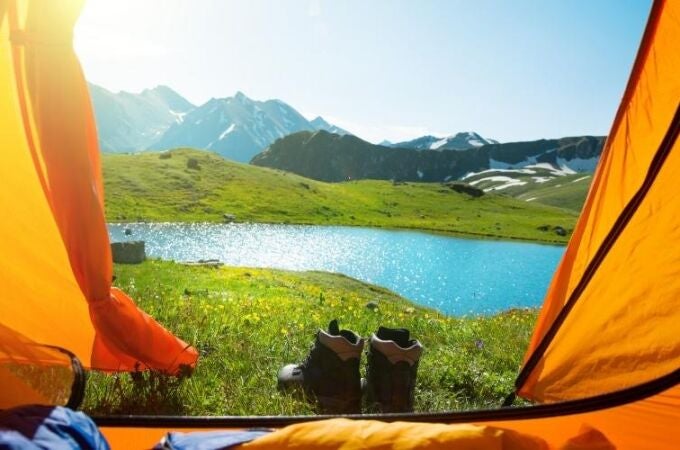 Me fui de acampada en pleno verano y gracias a este gadget no pasé nada de calor