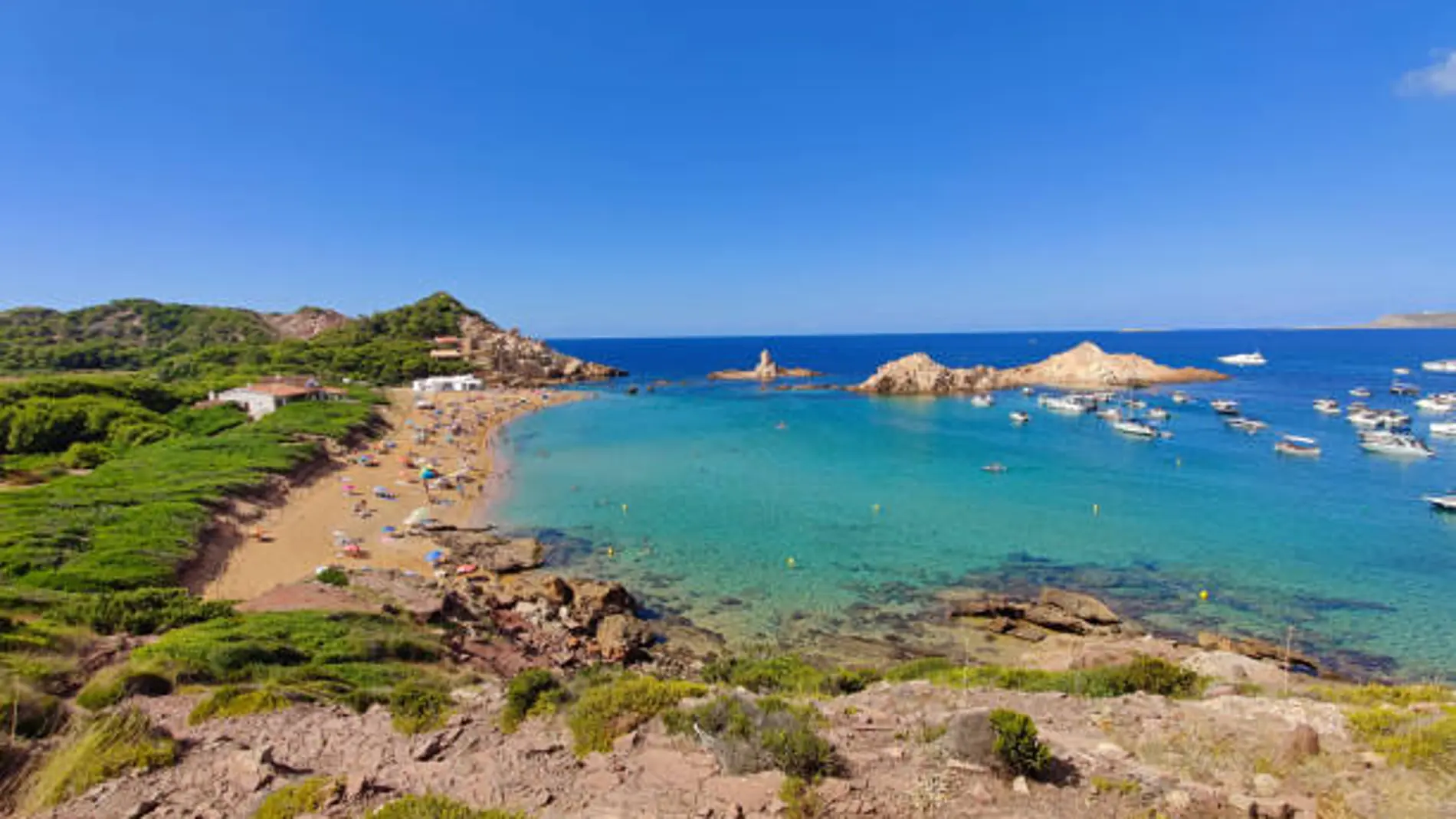 La cala de Menorca que está entre las playas más felices del mundo, según National Geographic