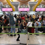 Situación en el Aeropuerto de Madrid Barajas durante la huelga de controladores aéreos franceses