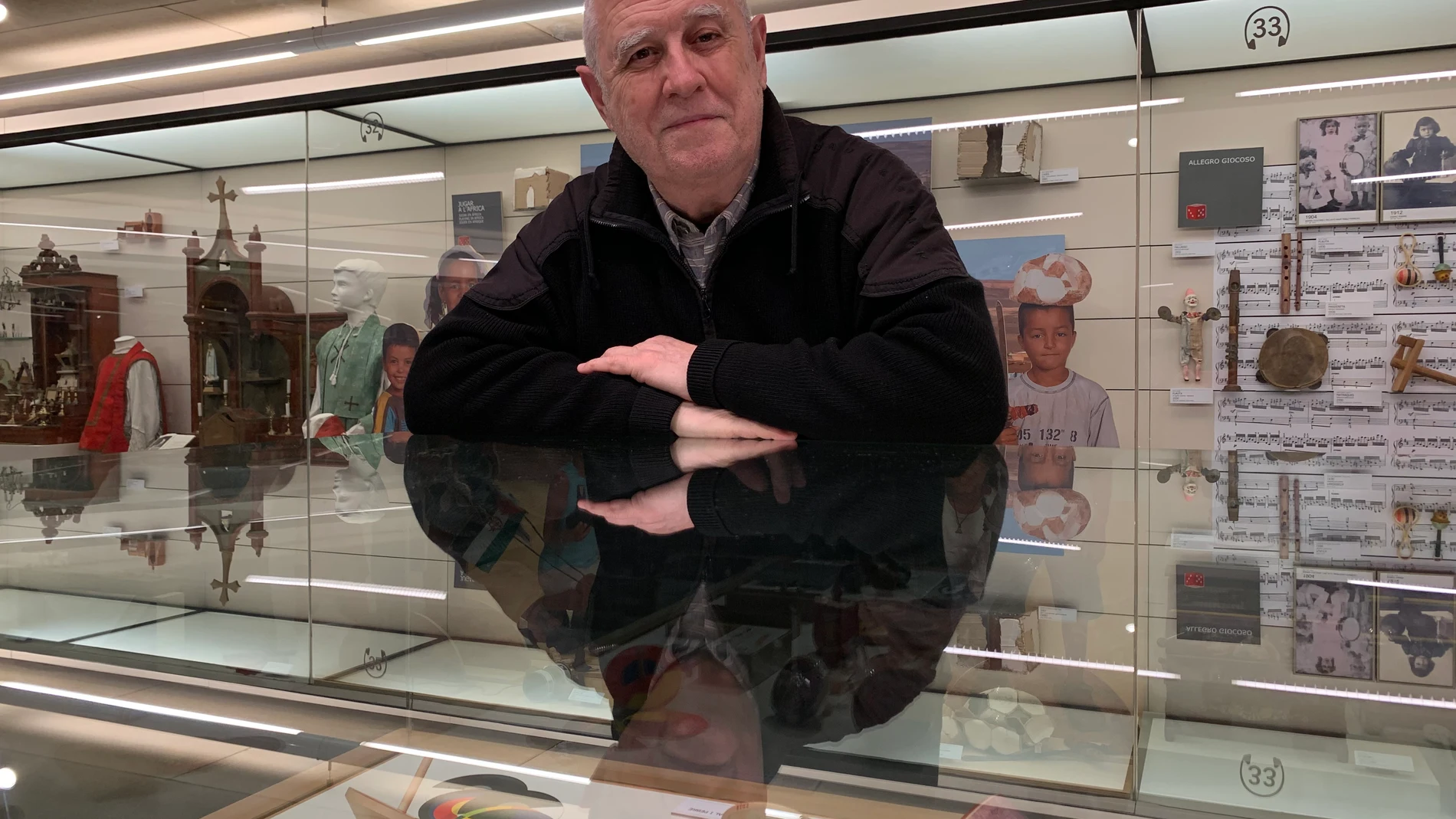 Josep Maria Joan Rosa en una de las salas de su museo