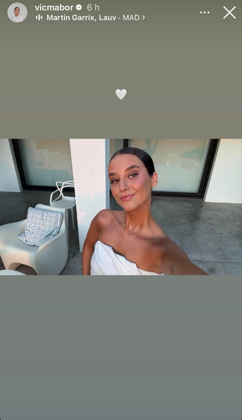 El look de vacaciones de Victoria.