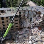 Ucrania.- AMP2.- Hallan un muerto y ascienden a 26 los heridos en Kiev tras "uno de los ataques a mayor escala" de Rusia