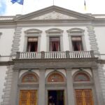 Santa Cruz de Tenerife invierte 1,2 millones en mejorar el estado del arbolado de la Rambla