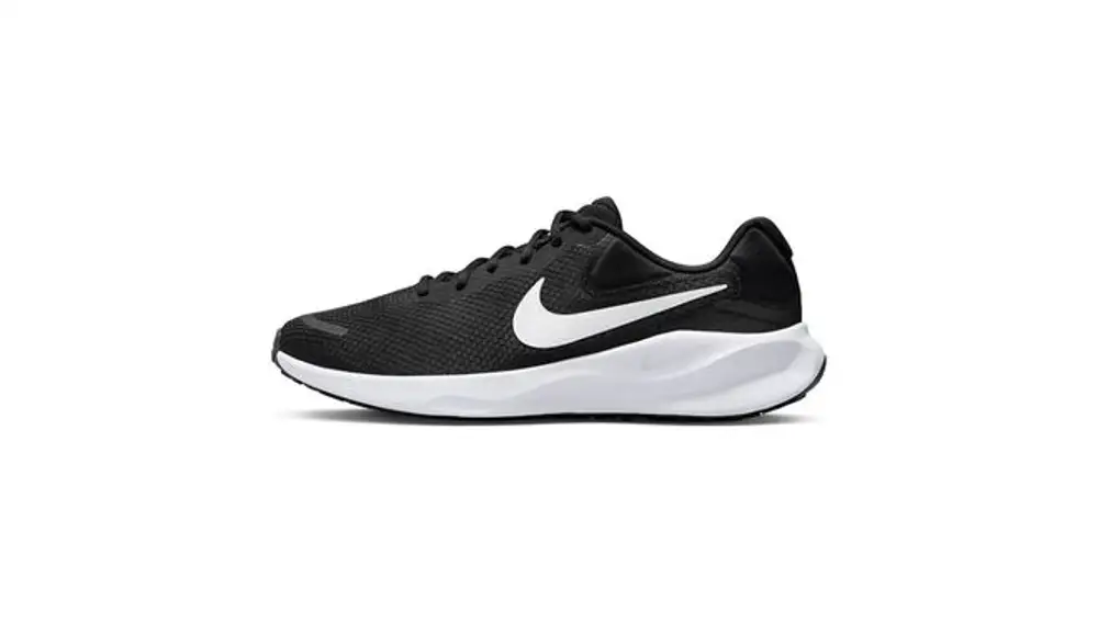 Nike Revolution 7