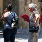 Diez comunidades autónomas con avisos este domingo por altas temperaturas, tormentas y lluvias