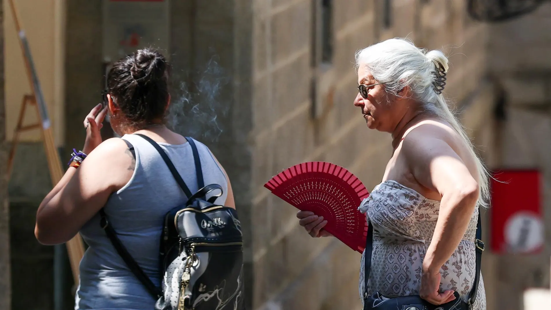 Diez comunidades autónomas con avisos este domingo por altas temperaturas, tormentas y lluvias